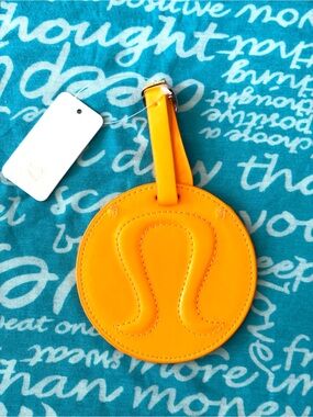 NWT‼️ Rare🍋 Lululemon Gym Pass Holder Orange